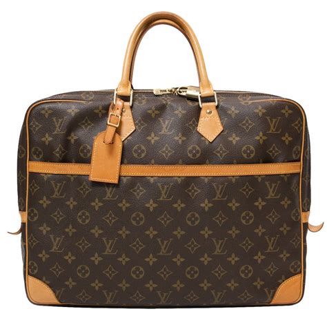 louis vuitton laptop sleeve price|louis vuitton briefcase laptop bag.